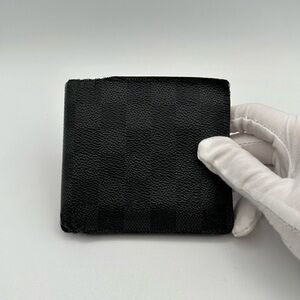 Louis Vuitton Bi Fold Damier Wallet
